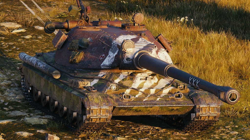 танк с белой маскировкой